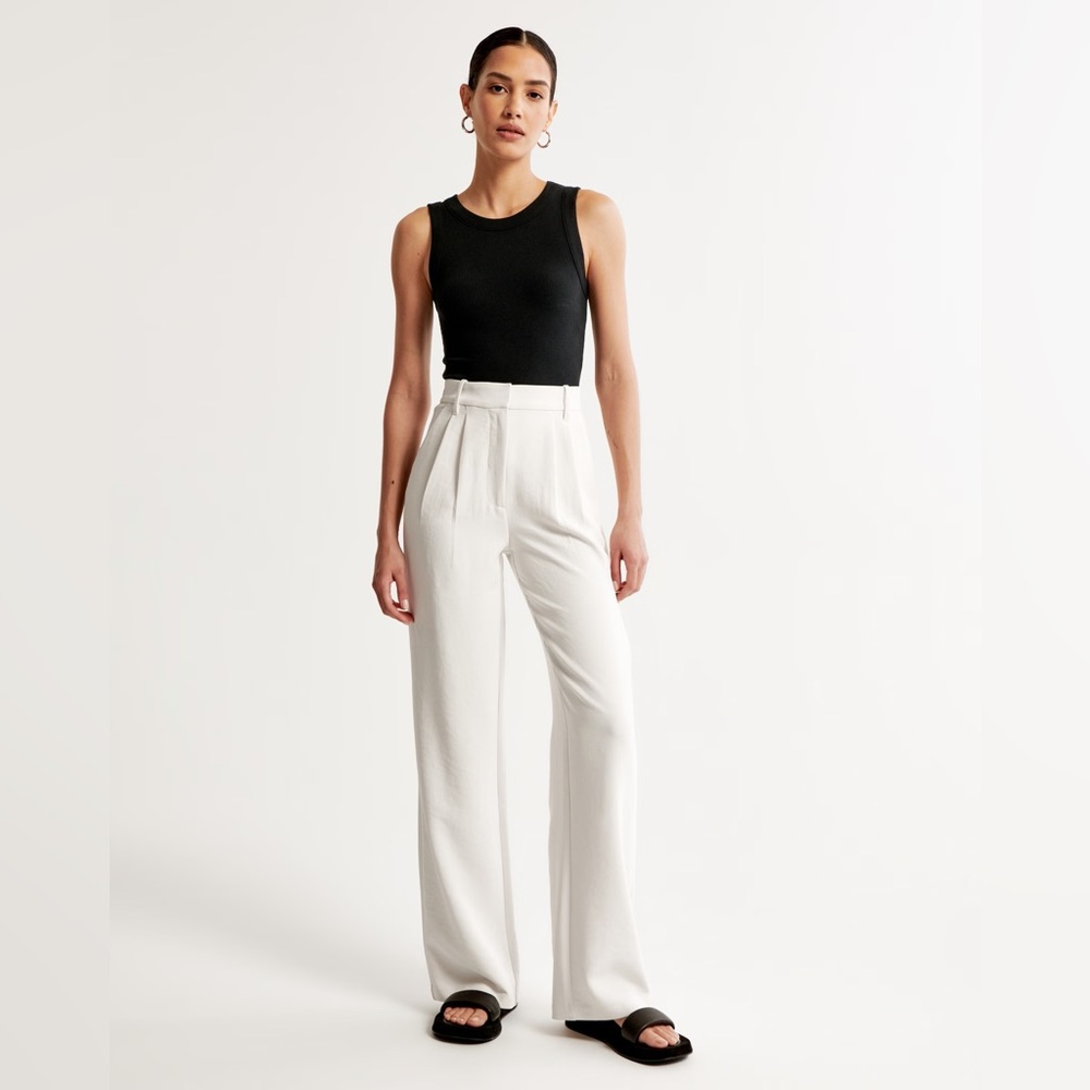 A&F Sloane Tailored Premium Crepe Pant